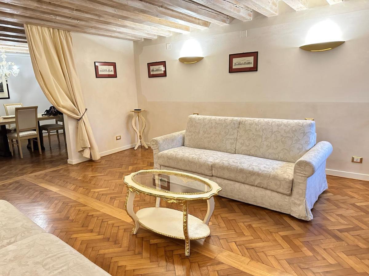 Ca' Giorgia Apartment Venesia Bagian luar foto